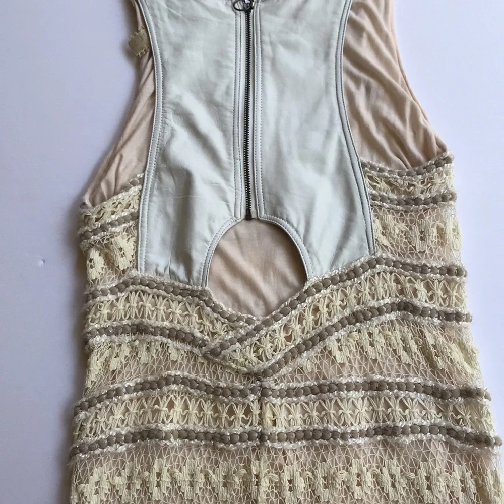 SOLD FP New Romantics XS Valkyrie Lace Crochet Bodycon Dress Free People - Picture 10 of 13